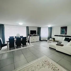 windsor-residence.brusselshotelsbook.com/